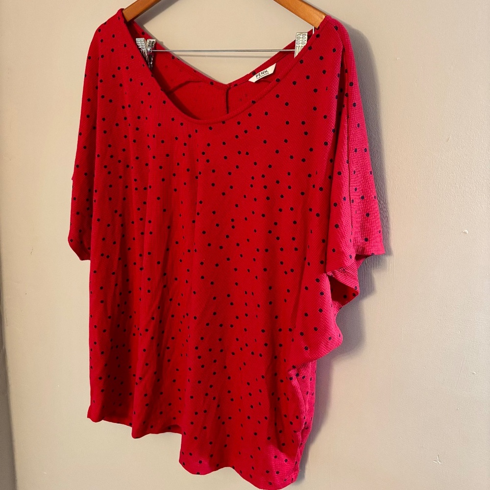 PENNINGTON red black polka dot t-shirt